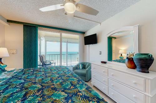 Sand Castle I 602