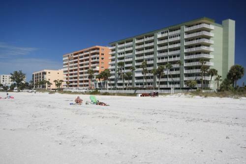 Sand Castle I 602
