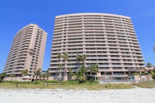 Crescent Beach Club II 9a