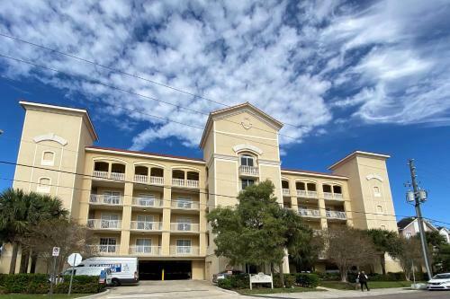 Bay Harbor 401