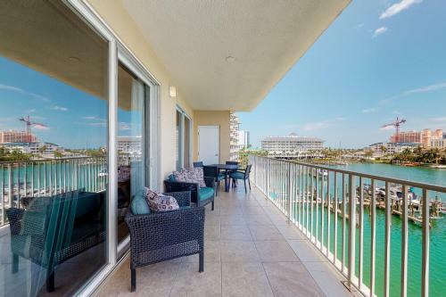 Bay Harbor 401
