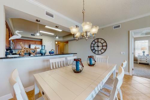 Bay Harbor 401