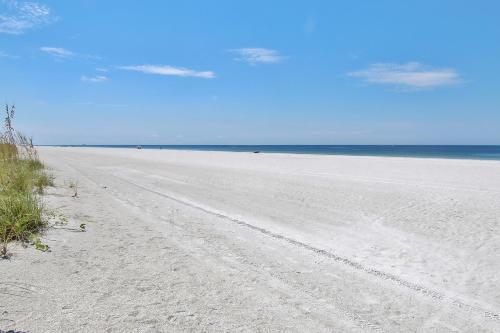 Belleair Beach Club 216