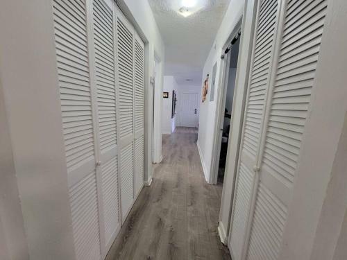 2-bedroom Apartment In Miami Gardens