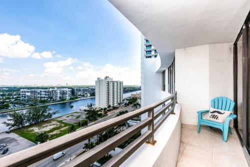 Apartamento Ocean Front Alexander Towers # 1503