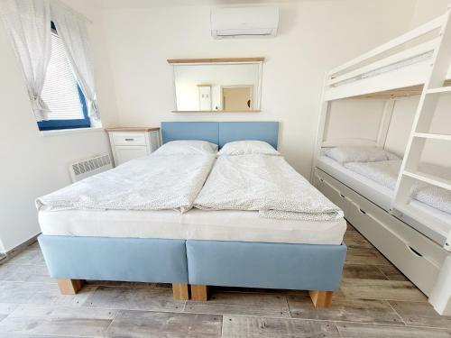 Apartamento Modr� Sklep 77