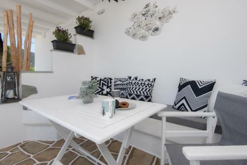 Miles Away Luxury Apartments