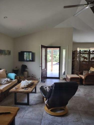 Hostal Hawaiian Paradise Vacation Haven Bedroom #3