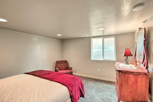 Convenient Preston Retreat With Private Yard!
