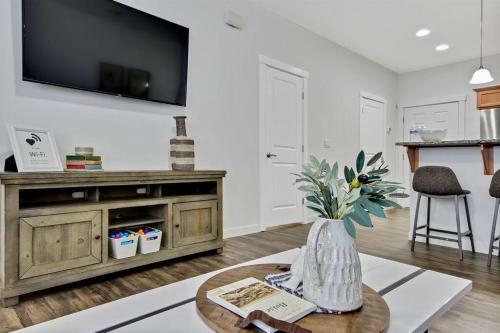 Charming Centrally Located Boise Meridian Townhome