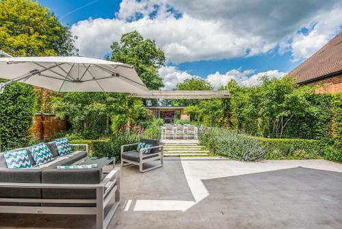 Stunning Central Henley Holiday Home