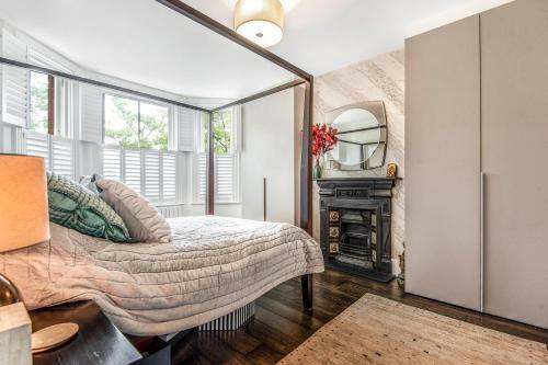 Stunning Central Henley Holiday Home