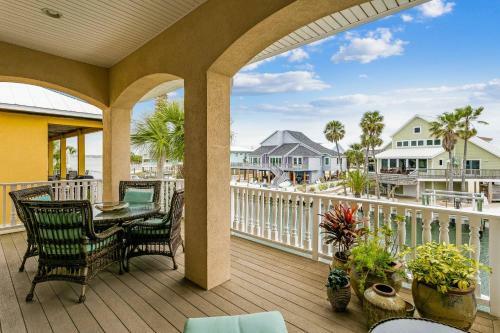 1436 Homeport Dr