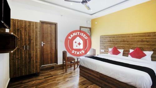 Lushy Days Hotel Nanda