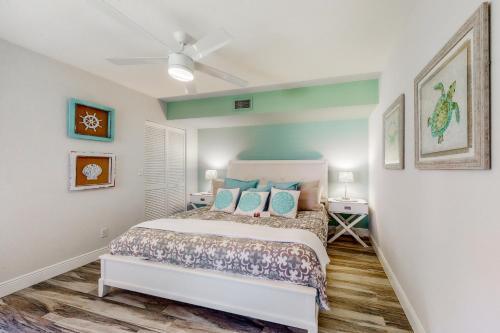 Vista Verde North 6115
