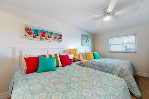 Sea Oats 307
