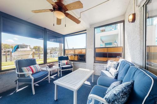 Madeira Beach Yacht Club 329a