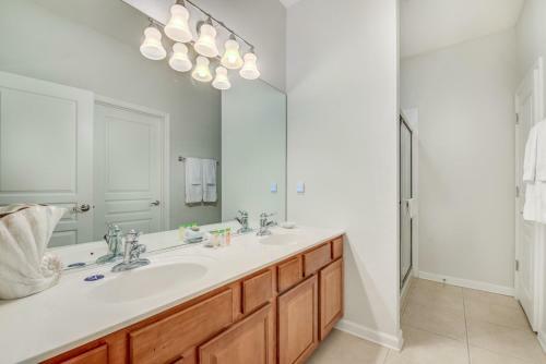 Spacious Home Wprivate Poolspa & Free Waterpark