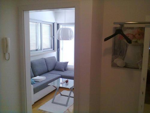 Apartments Mami?