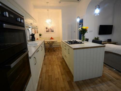 Stunning Modern Penthouse Apartment Inc Log Burner