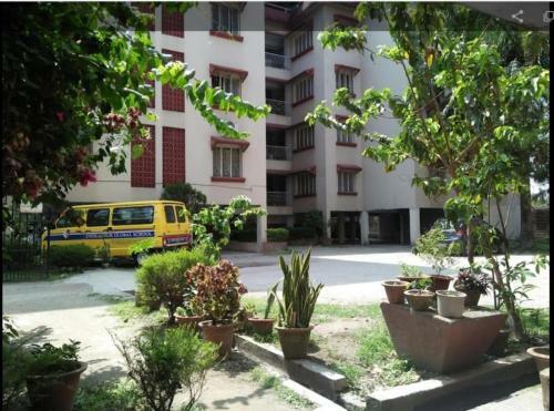 Service Apartment