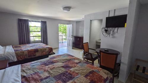 Hotel Toccoa Motel