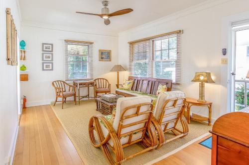 Garden Cottage A & B