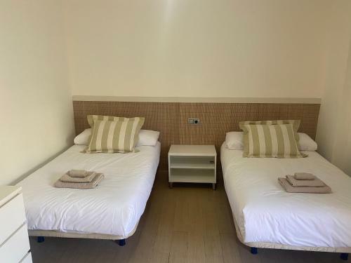 Albamar Frontline Beach Apartment 3 Bedrooms