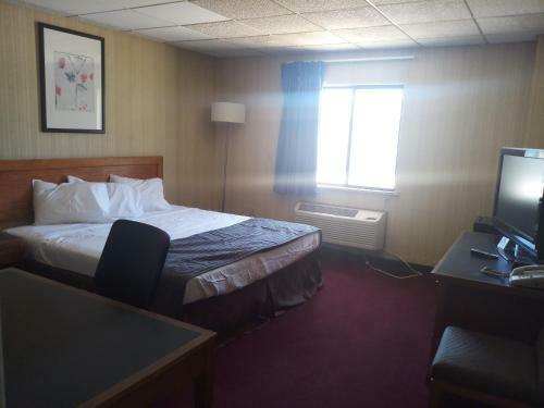 Hotel Travel Inn & Suites