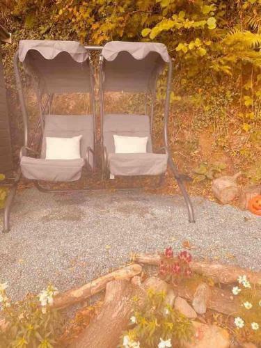 A Beautiful Unique Lodge Made For Two
