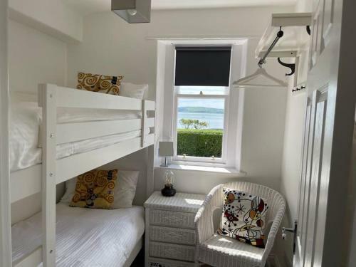 Island View Beach Cottage