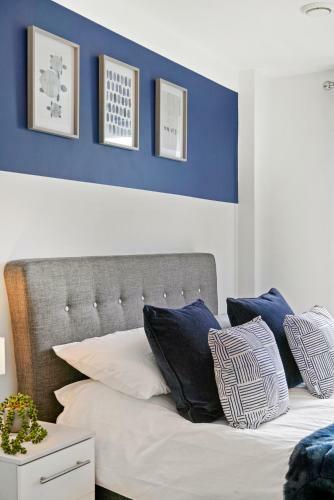 Executive Apartment Great Location