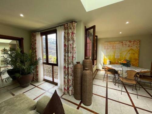 Casa De Lujo Y Mucho Encanto