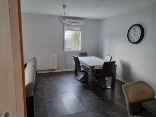 Maison 6 Personnes Avec Jardin � 3kms Des Plages