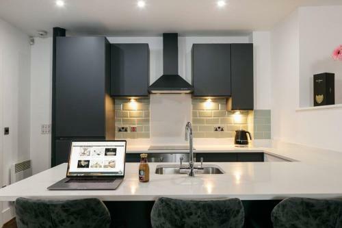 Manchester Warehouse Apartment By Jacksonheim Residences