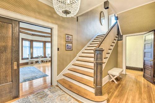 Historic Cadillac Home In Great Central Spot!