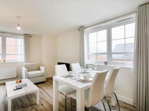 Pass The Keys Stunning 2 Bed Apartment With Free Onsite Parking