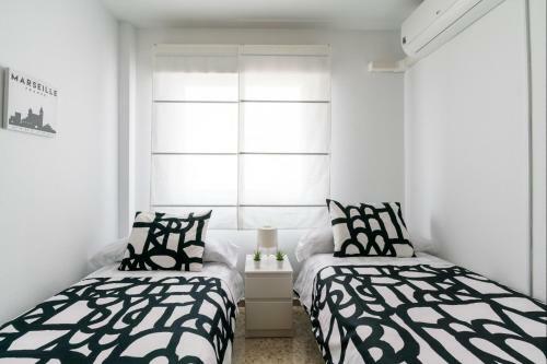 Apartamento Tranquilidad Y Comodidad En Mairena, 5min Metro