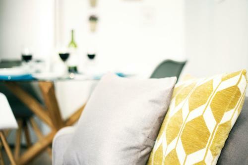 Bright & Quiet Apartment Malaga Center