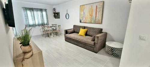 Apartamento Card�n Jand�a 1a