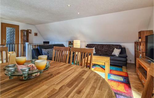 Stunning Home In Kranichfeld With Wifi And 2 Bedrooms