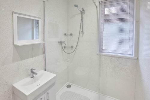 Host & Stay - Ground Floor Apartment