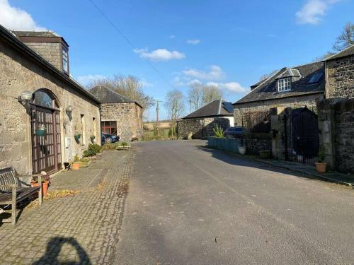 Charming Barn Conversion - 2 Bed Cottage