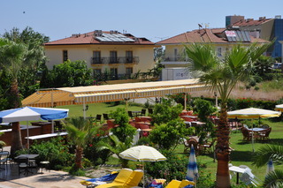 Mg Moms Hotel