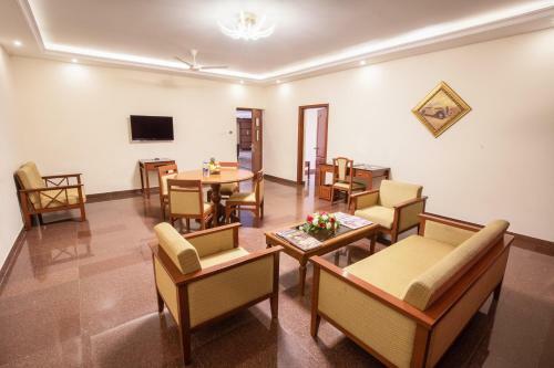 Hotel Jenny Residency Club