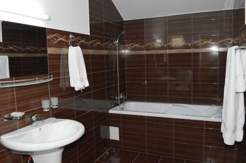 Hostal Pensiunea Beverly Hills