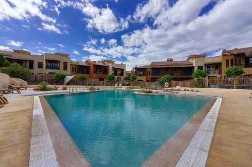 Okeanos Villa Front Line San Blas