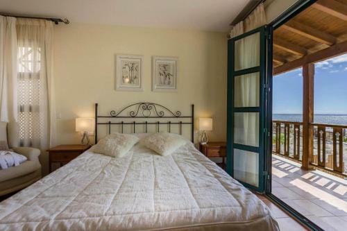 Okeanos Villa Front Line San Blas