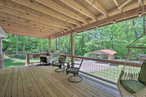 Woodsy Hayesville Home On Jackrabbit Trail!