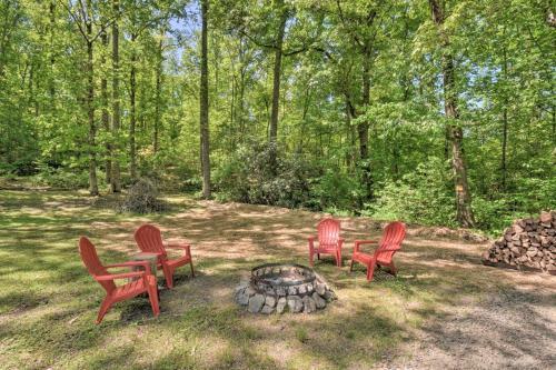 Woodsy Hayesville Home On Jackrabbit Trail!